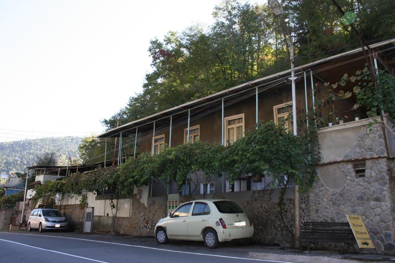 Guest House Nima Borjomi Ngoại thất bức ảnh