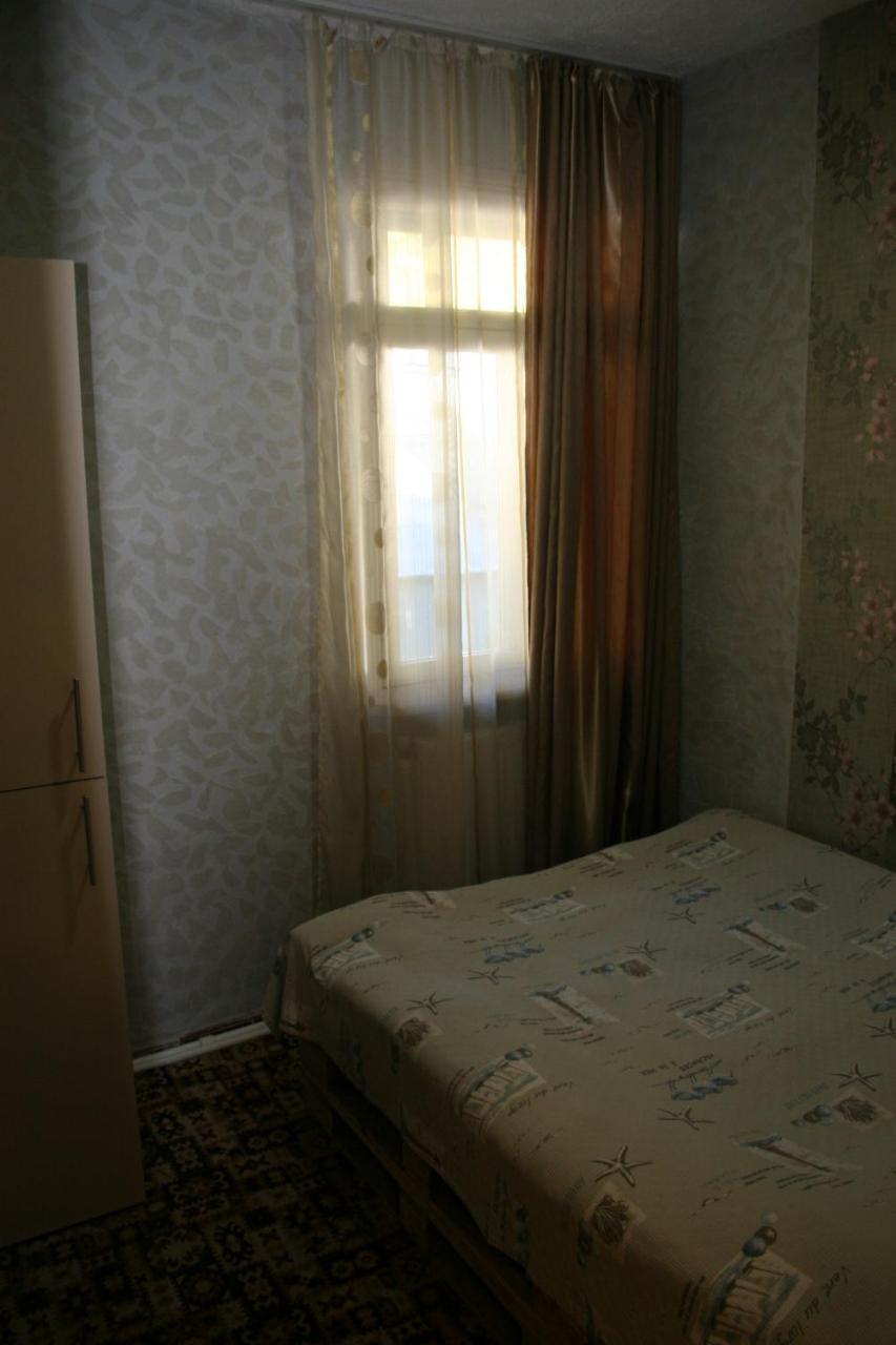 Guest House Nima Borjomi Ngoại thất bức ảnh
