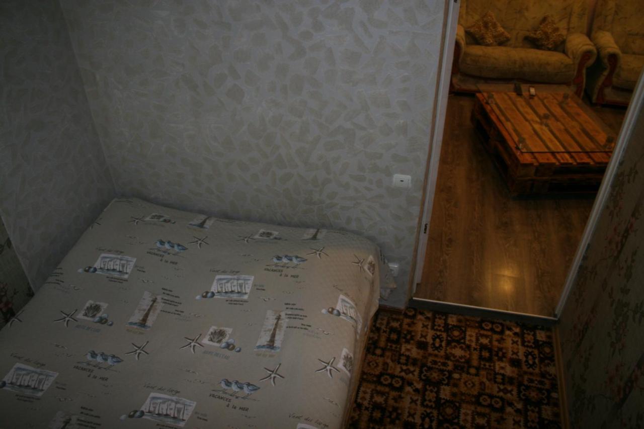 Guest House Nima Borjomi Ngoại thất bức ảnh